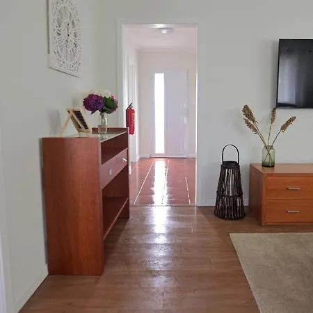 Resilience House Feteira Grande