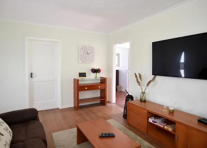 Resilience House 펜션