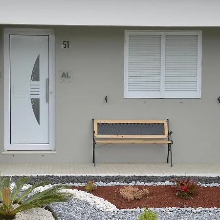 Resilience House בית נופש